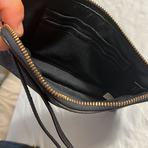 ***SOLD***Coach Wristlet - Picture 4 of 5